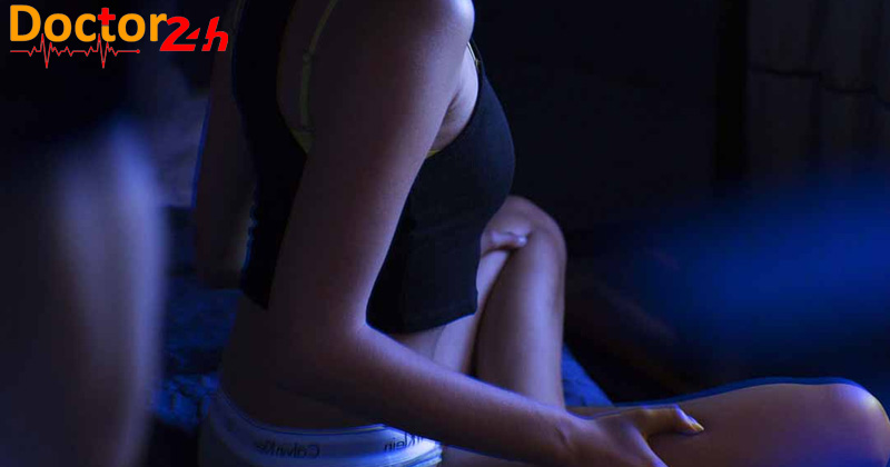 nam-thich-mac-do-nu-goi-la-gi