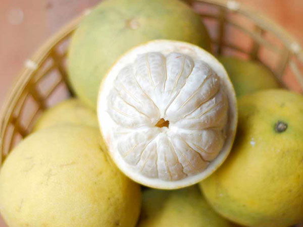 Chuyên gia dinh dưỡng nhắc: Bưởi rất tốt nhưng ăn vào 2 thời điểm này cực kỳ gây hại 1 buoi