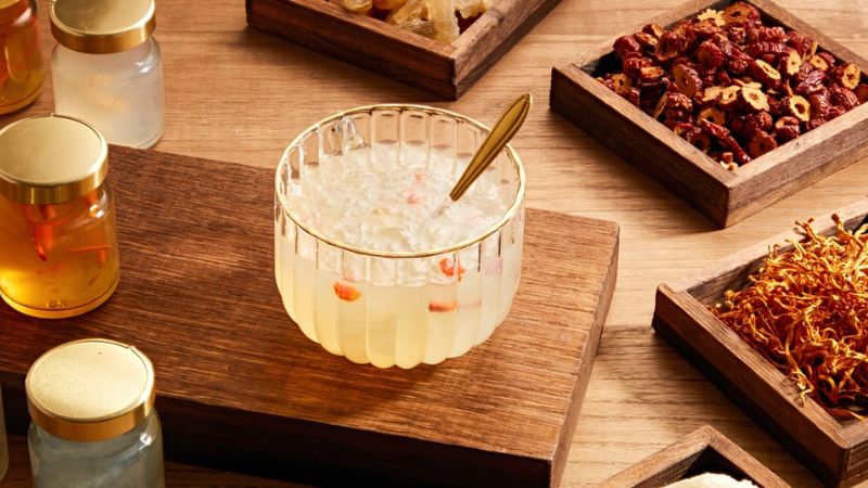 Người bị ung thư có nên ăn yến sào không?