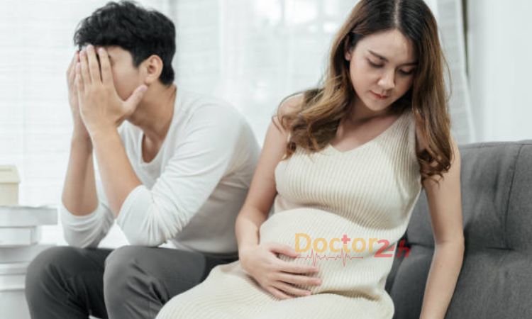 Trường hợp không nên quan hệ khi mang thai 3 tháng đầu