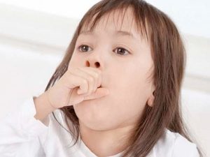 Người nhà khai bé hóc đậu phộng, bác sĩ gắp ra hạt mãng cầu 12 hoc-di-vat