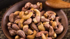 Những loại hạt tốt cho bà bầu 3 tháng đầu