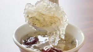 sốt xuất huyết ăn yến được không