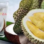 Ăn sầu riêng uống nước dừa có sao không?